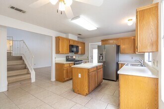 300 Oakcrest Dr in Cedar Park, TX - Building Photo - Building Photo