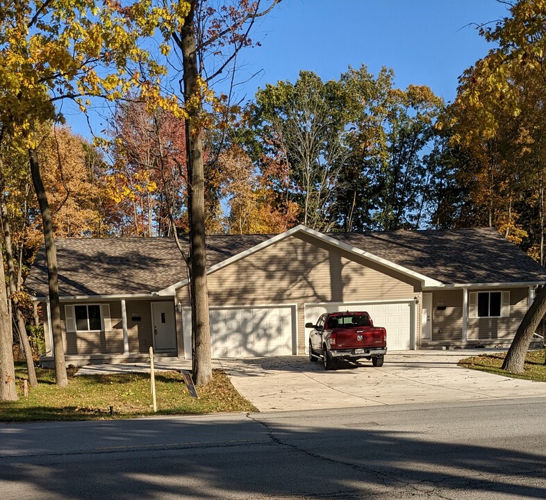 1508-1512 Woodland Ave in Michigan City, IN - Building Photo