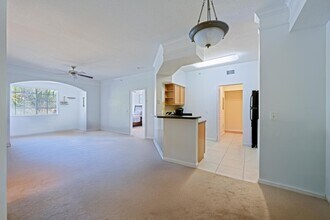 5205 Myrtlewood Cir E in Palm Beach Gardens, FL - Building Photo - Building Photo