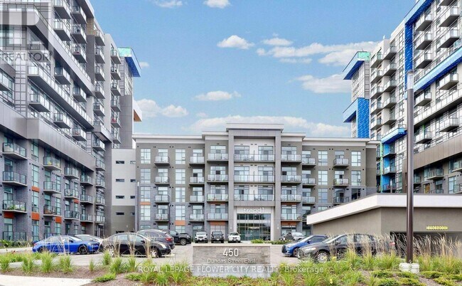 450 Dundas St E in Hamilton, ON - Building Photo - Building Photo