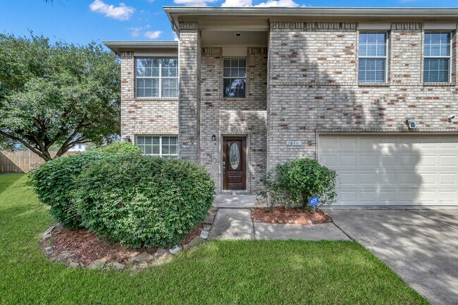 7811 Holly Berry Ct in Cypress, TX - Building Photo - Building Photo