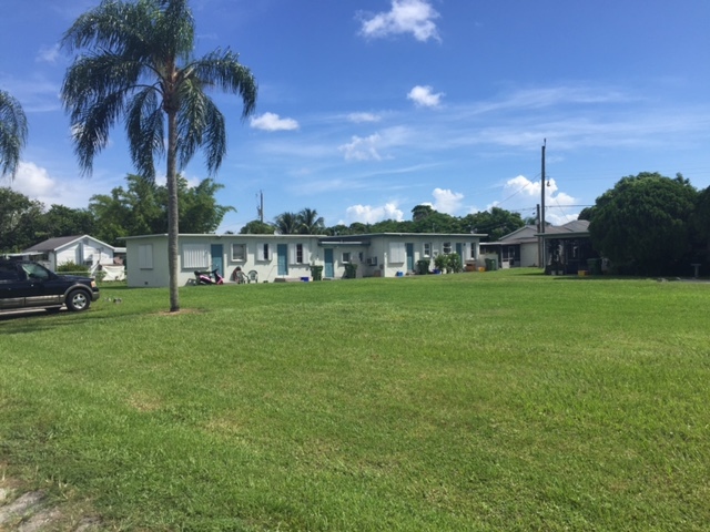 26 Wisconsin St in Lake Worth, FL - Building Photo