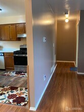 522 Orlando St in Edison, NJ - Building Photo - Building Photo