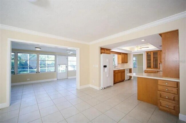 7202 Bounty Dr in Sarasota, FL - Building Photo - Building Photo