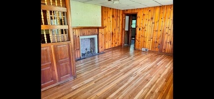 534 Speedway Rd in North Wilkesboro, NC - Building Photo - Building Photo