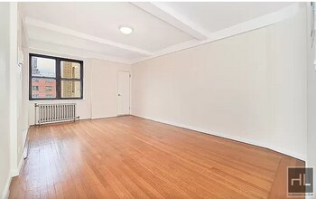 AMSTERDAM AVENUE in New York, NY - Foto de edificio - Building Photo