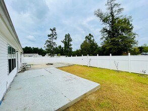 1000 Liriope Ln in Conway, SC - Building Photo - Building Photo