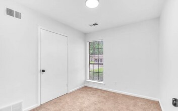 2919 Normandy Dr in Horn Lake, MS - Building Photo - Building Photo