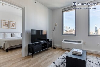 550 W 54th St in New York, NY - Foto de edificio - Building Photo