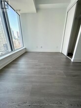 8-1708 Wellesley St W in Toronto, ON - Building Photo - Building Photo