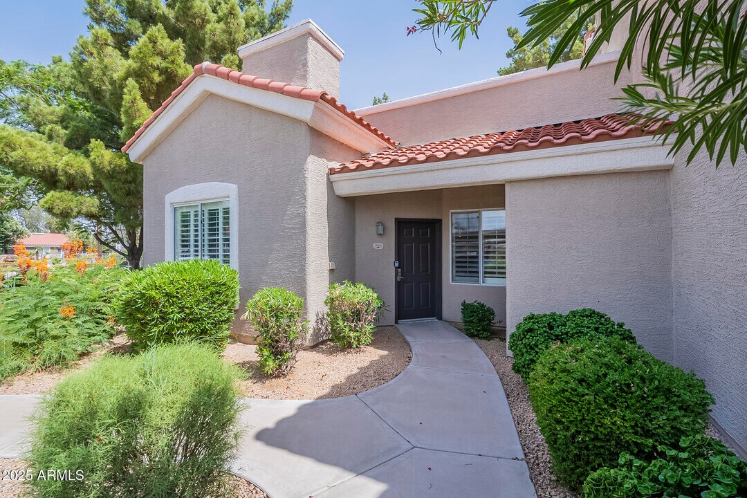 2929 W Yorkshire Dr in Phoenix, AZ - Building Photo