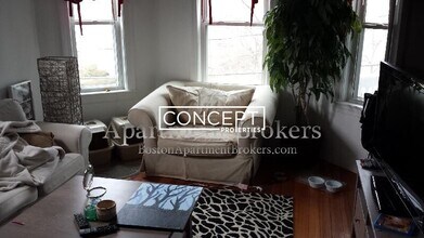 26 Union St in Boston, MA - Building Photo - Building Photo