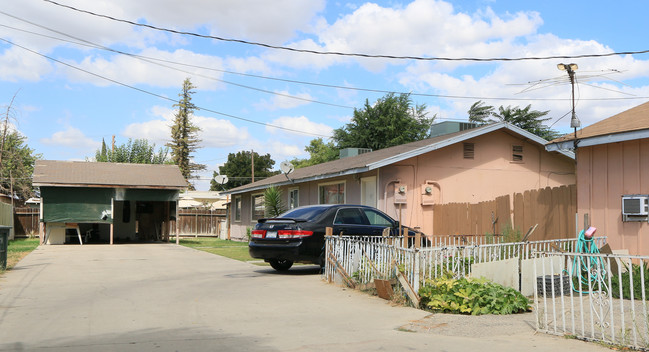 2009 Pleasant Ave in Ceres, CA - Building Photo - Building Photo