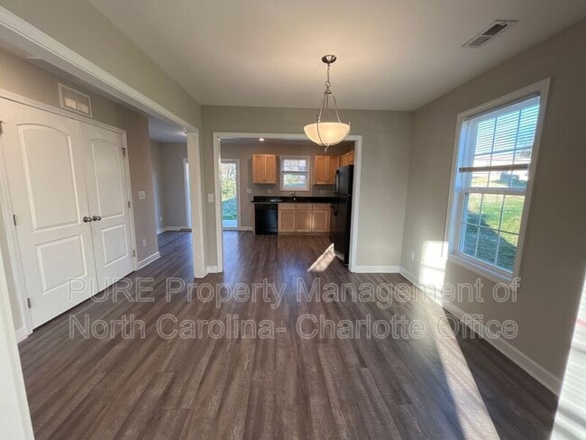 property at 215 N Oak St
