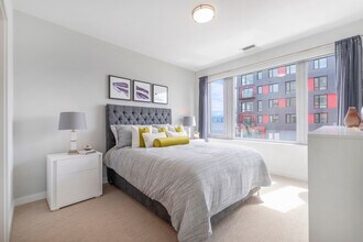 Clippership Apartments on the Wharf in Boston, MA - Foto de edificio - Building Photo