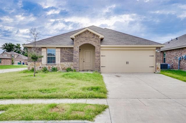 property at 112 Unbridled Trl