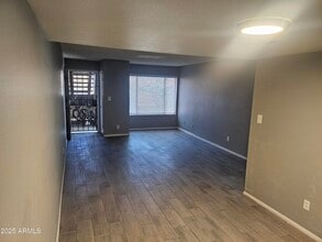 1927 E Hampton Ave in Mesa, AZ - Building Photo - Building Photo