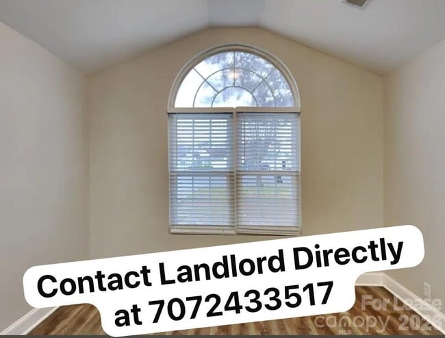 120 S 4th St in Easley, SC - Building Photo - Building Photo