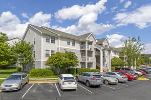 Dulles Center Apartments - Tax Credit