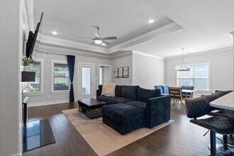 6039 Margie Collins Dr SE in Owens Cross Roads, AL - Building Photo - Building Photo