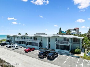 2625 S Atlantic Ave in Cocoa Beach, FL - Building Photo - Building Photo