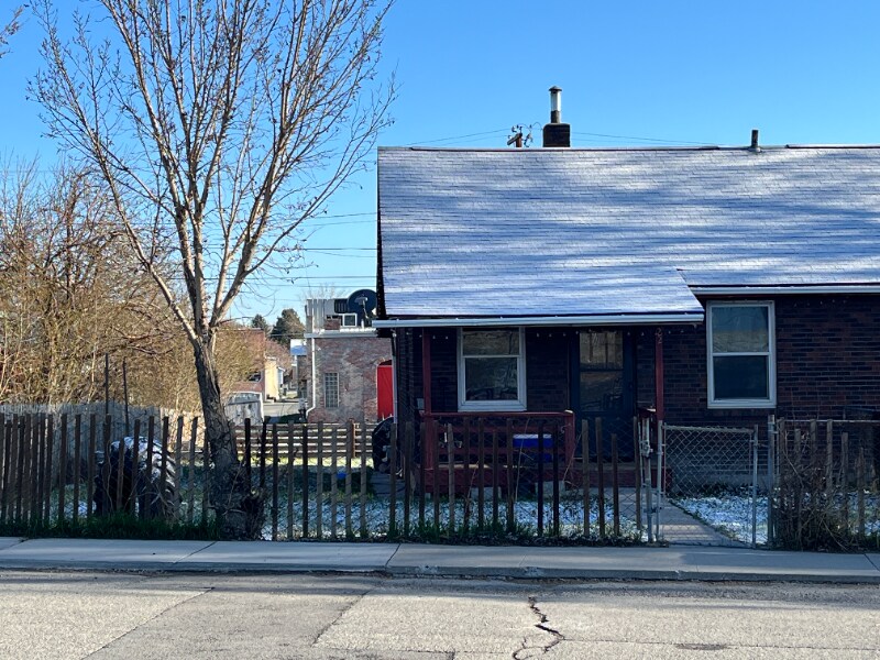 22 W Pacific St in East Helena, MT - Building Photo