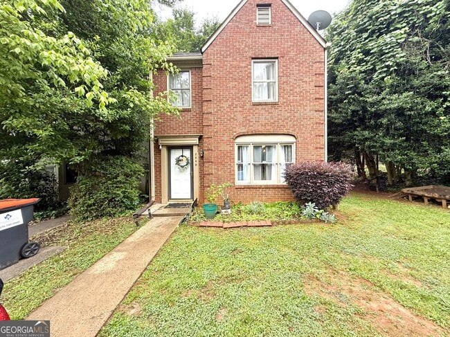 property at 2949 Governors Ct
