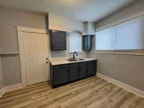 730 Cleveland Ave in South Bend, IN - Building Photo - Building Photo