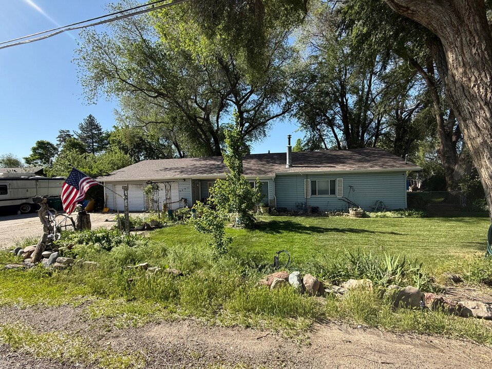 1035 W Main St in Lehi, UT - Building Photo
