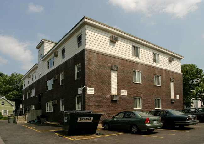 21 Lewis St in Lynn, MA - Foto de edificio - Building Photo