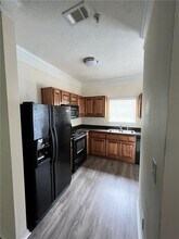 220 Magnolia Leaf Dr in Woodstock, GA - Building Photo - Building Photo