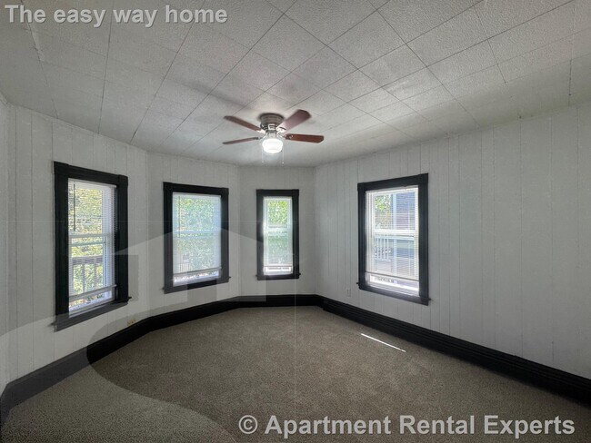 53 Hinckley St in Somerville, MA - Building Photo - Building Photo