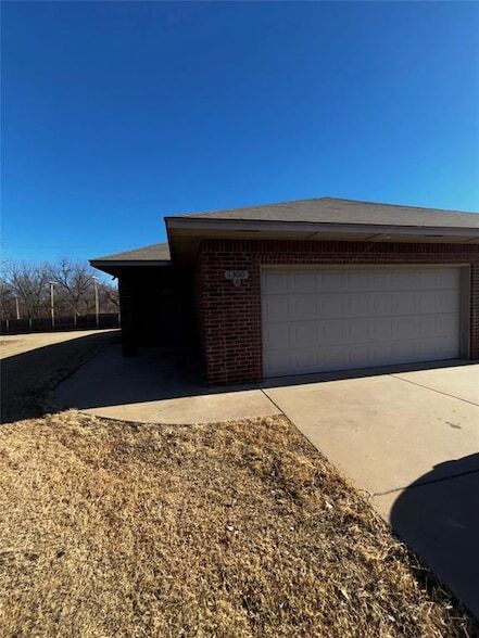 property at 1300 Garden Gate Dr