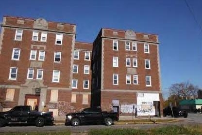 Richton Apartments in Highland Park, MI - Building Photo