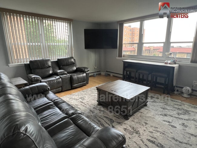property at 1707 N Prospect Ave