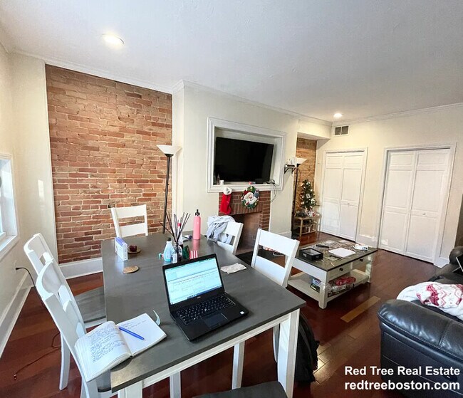 property at 45 Hemenway St