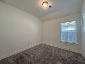 10030 Crescendo Wy in Rosharon, TX - Foto de edificio - Building Photo