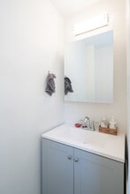 2100 Spring St in Philadelphia, PA - Building Photo - Building Photo
