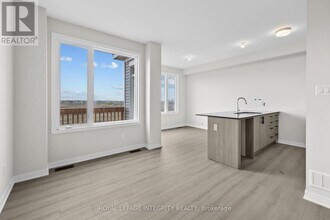 817 Andesite Ter in Ottawa, ON - Building Photo - Building Photo