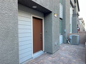 1538 Eva Xing Pl in Henderson, NV - Building Photo - Building Photo