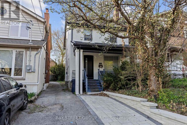108 Orchard View Blvd