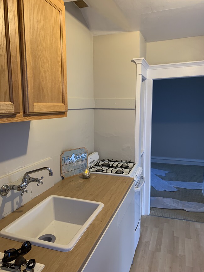 634 Bayview Dr, Unit 634 Bayview Dr.