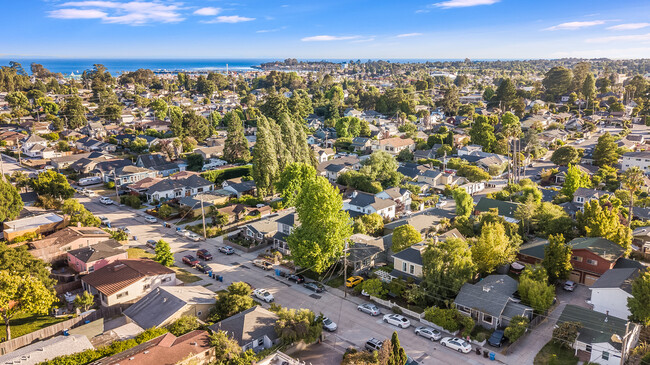 401 Pennsylvania Ave in Santa Cruz, CA - Building Photo - Building Photo