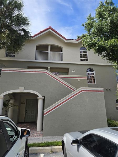 property at 2381 NE 14th Street Causeway
