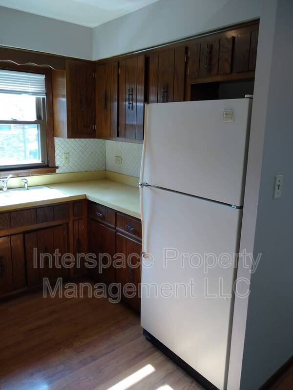 7017 99th St in Chicago Ridge, IL - Building Photo - Building Photo