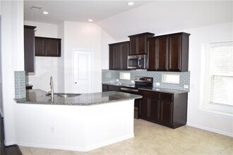 2013 Pitkin Dr in Leander, TX - Building Photo - Building Photo