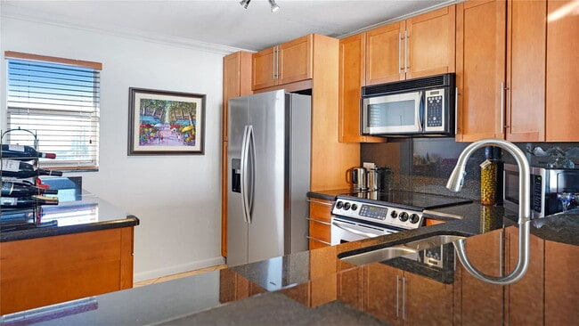 property at 4800 Bayview Dr