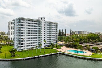 Boca Inlet in Boca Raton, FL - Building Photo - Building Photo