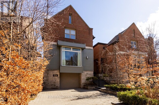 171 A Balmoral Ave