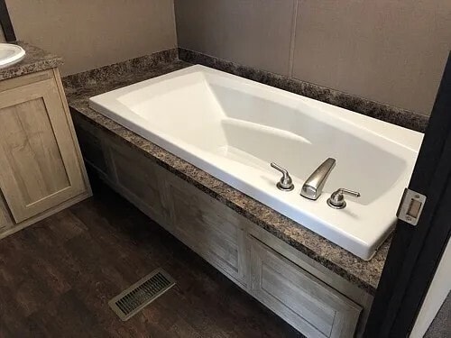 16023 Red Oak in Channelview, TX - Building Photo - Building Photo